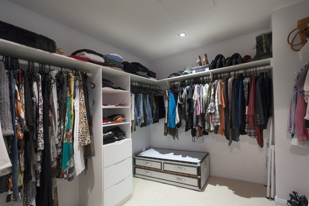 arrange your closet